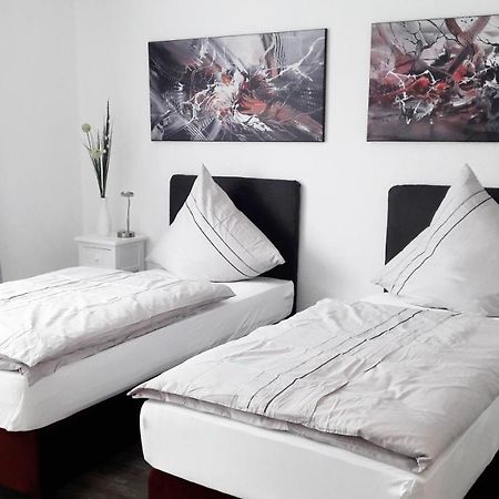 Moderne Ferienwohnung Am Wesertor Kassel Luaran gambar