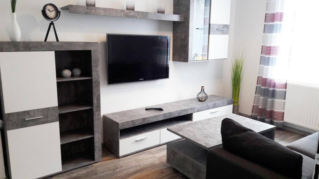 Moderne Ferienwohnung Am Wesertor Kassel Luaran gambar