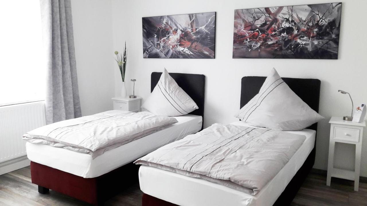 Moderne Ferienwohnung Am Wesertor Kassel Luaran gambar